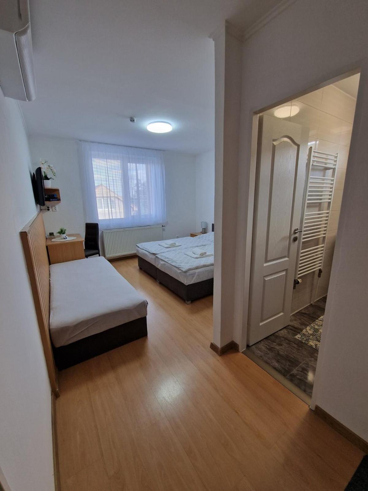 Penzion Lea Deáki Kültér fotó